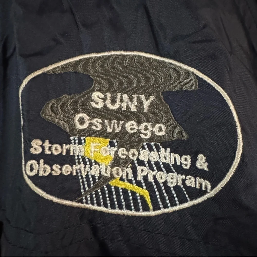 Vtg SUNY Oswego Storm Chasers Rain Jacket Men’s XL Navy Blue With Hood Very Rare